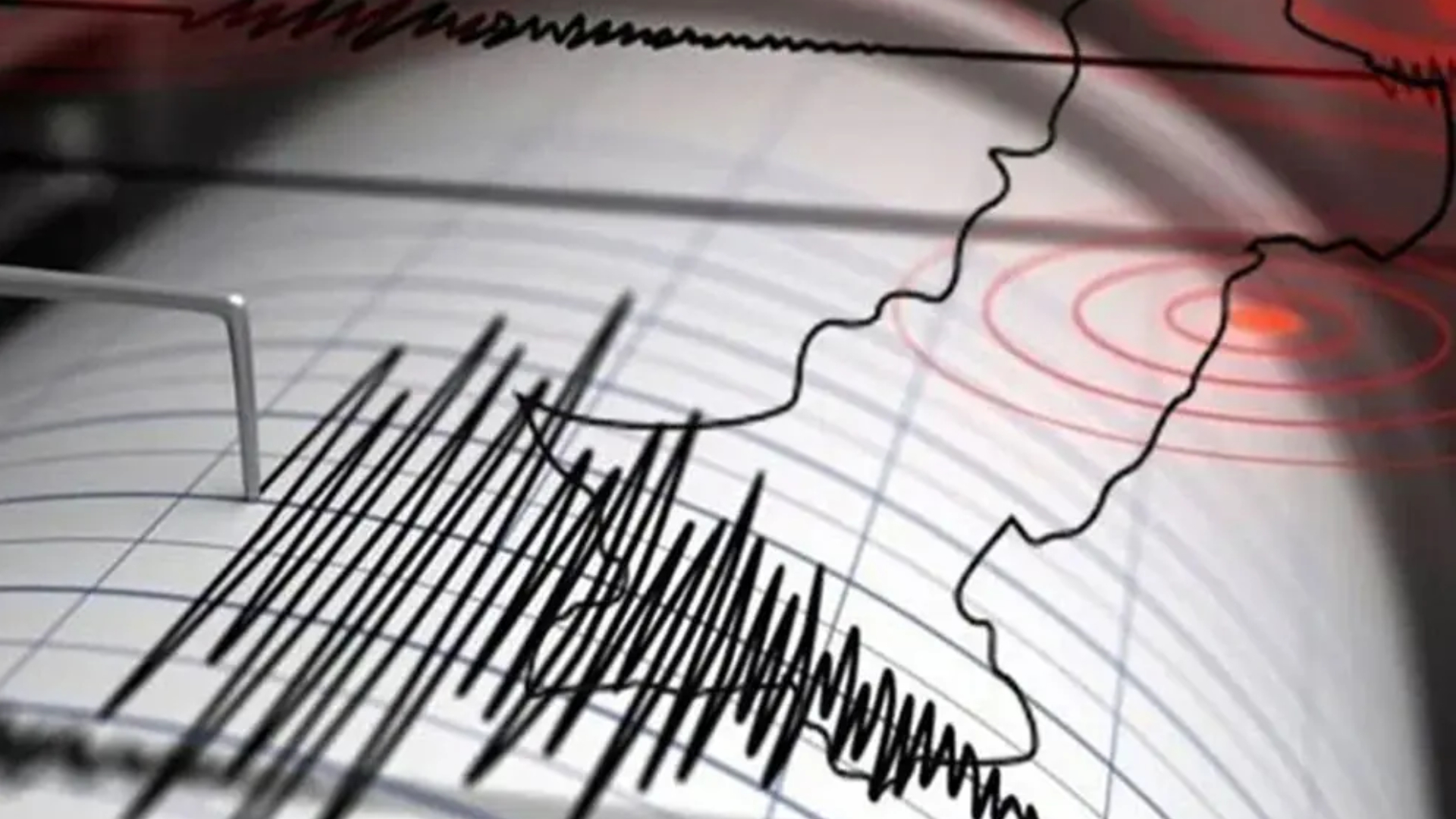 ইন্দোনেশিয়ায় শক্তিশালী ভূমিকম্পের আঘাত, শতাধিক ঘরবাড়ি ক্ষতিগ্রস্ত