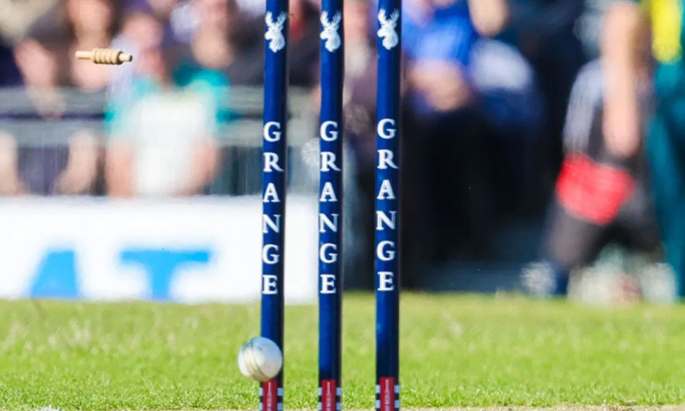 ইংল্যান্ডের এক ক্লাবের ২ রানে অলআউট হওয়ার বিব্রতকর রেকর্ড