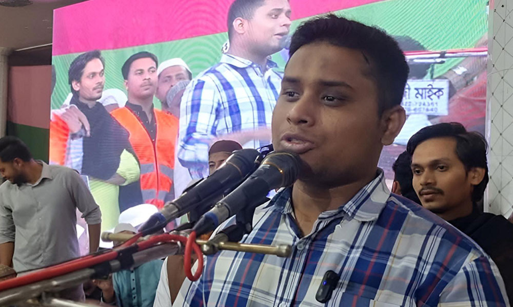 আসিফ-মাহফুজ কোনো দলের নয়, গণঅভ্যুত্থানের প্রতিনিধি : হাসনাত