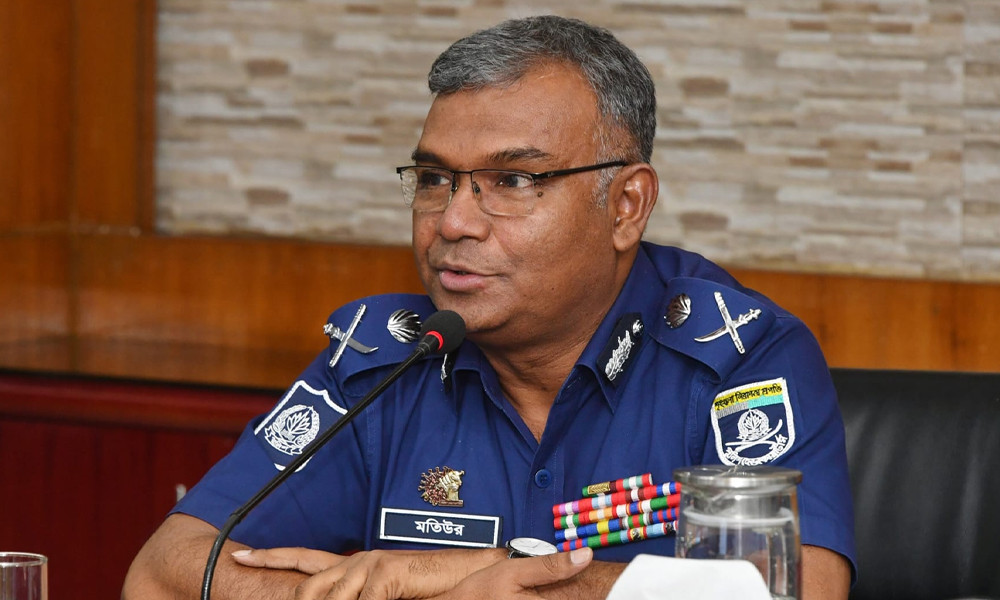 অবসরে যাচ্ছেন অতিরিক্ত আইজি মতিউর রহমান শেখ