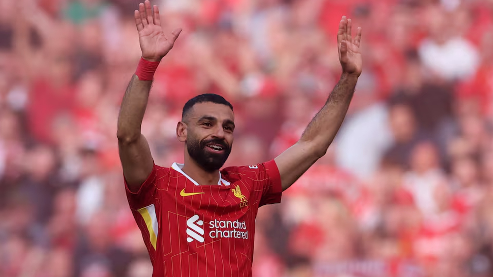 প্রিমিয়ার লিগের মৌসুম সেরা খেলোয়াড় নির্বাচিত হলেন সালাহ