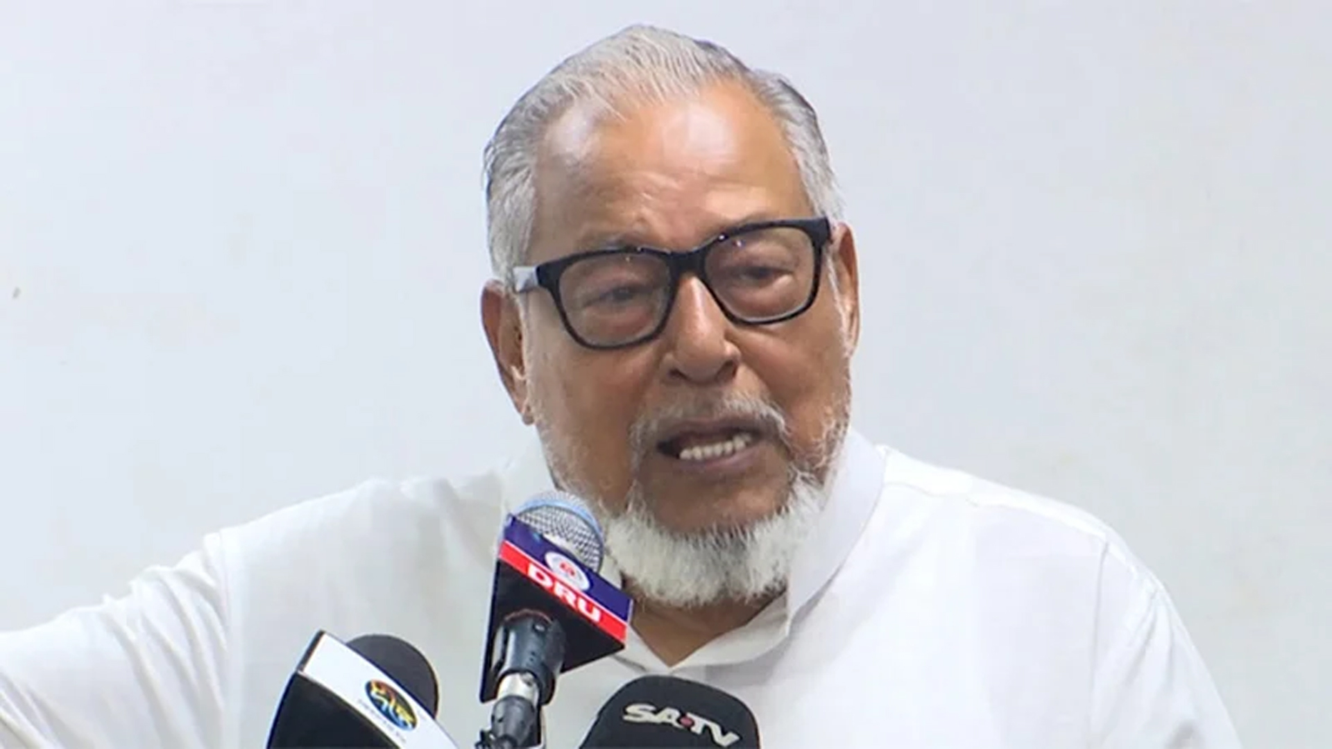 নির্বাচনী রোডম্যাপ নিয়ে নিশ্চয়ই ষড়যন্ত্র হচ্ছ: নজরুল ইসলাম