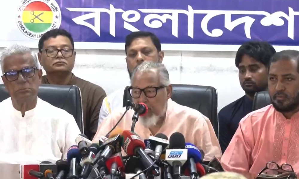 অস্থিরতা মোকাবেলায় রাজনৈতিক সরকারের বিকল্প নেই : নজরুল ইসলাম