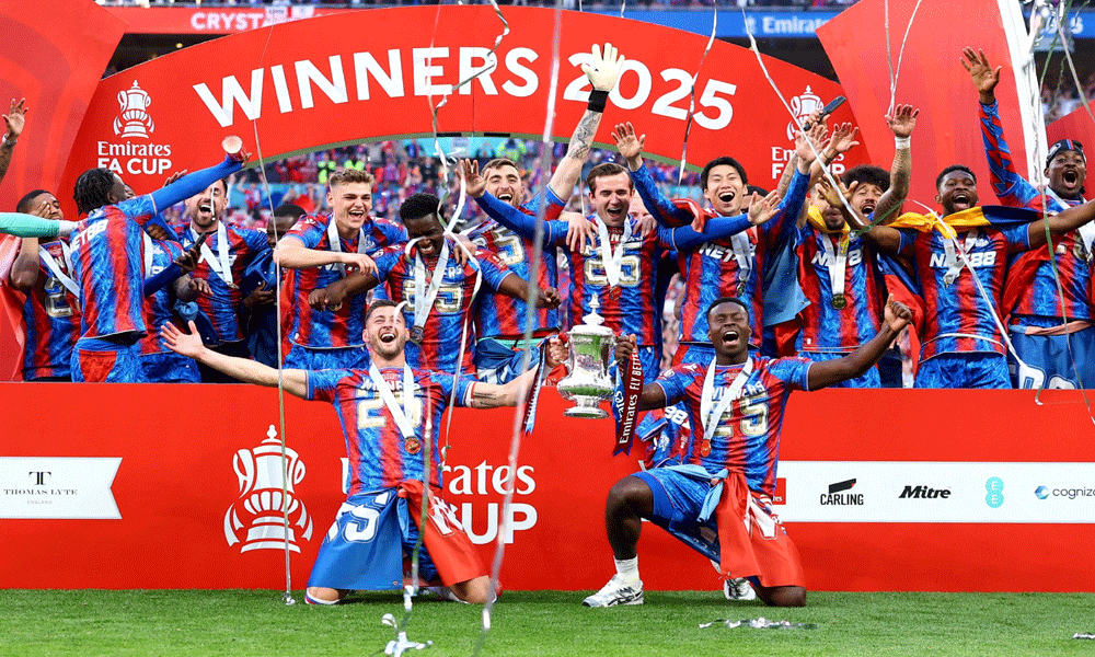 ম্যানসিটিকে হারিয়ে চ্যাম্পিয়ন ক্রিস্টাল প্যালেস