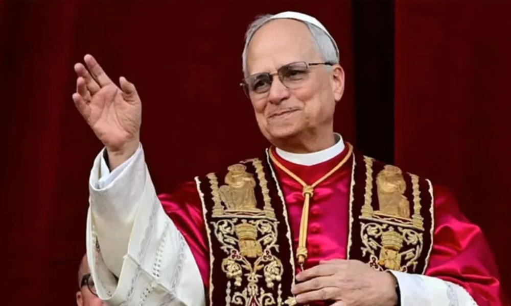 সিস্টিন চ্যাপেলে প্রথম ভাষণে যা বললেন পোপ লিও