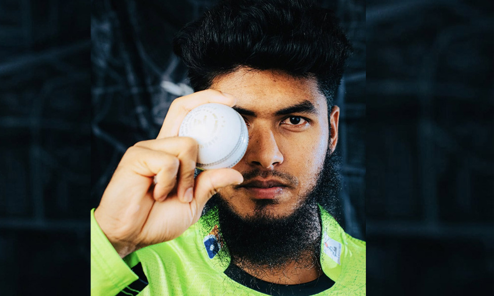 একাদশে ফিরেই রেকর্ড গড়লেন রিশাদ