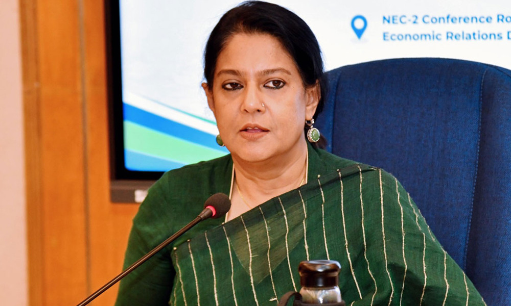 প্রকৃতি ধ্বংস করাকে উন্নয়ন মনে করলে ভুল পথে চলছি : রিজওয়ানা