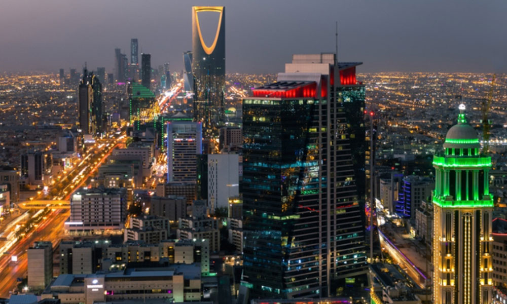 মদ বিক্রির অনুমোদন দিতে যাচ্ছে সৌদি আরব