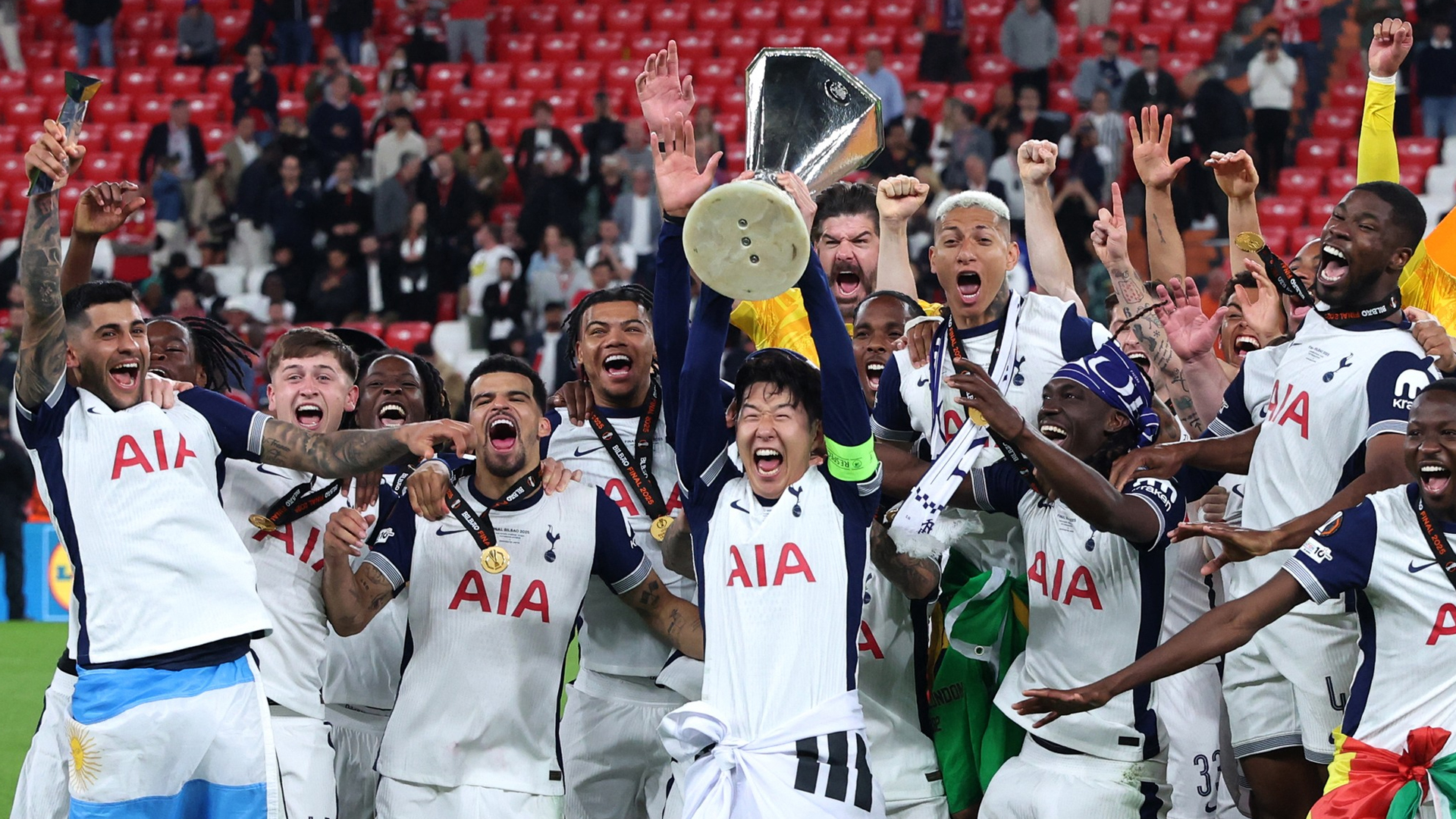 ইউরোপা লিগ জিতে ১৭ বছরের ট্রফিখরা কাটালো টটেনহ্যাম