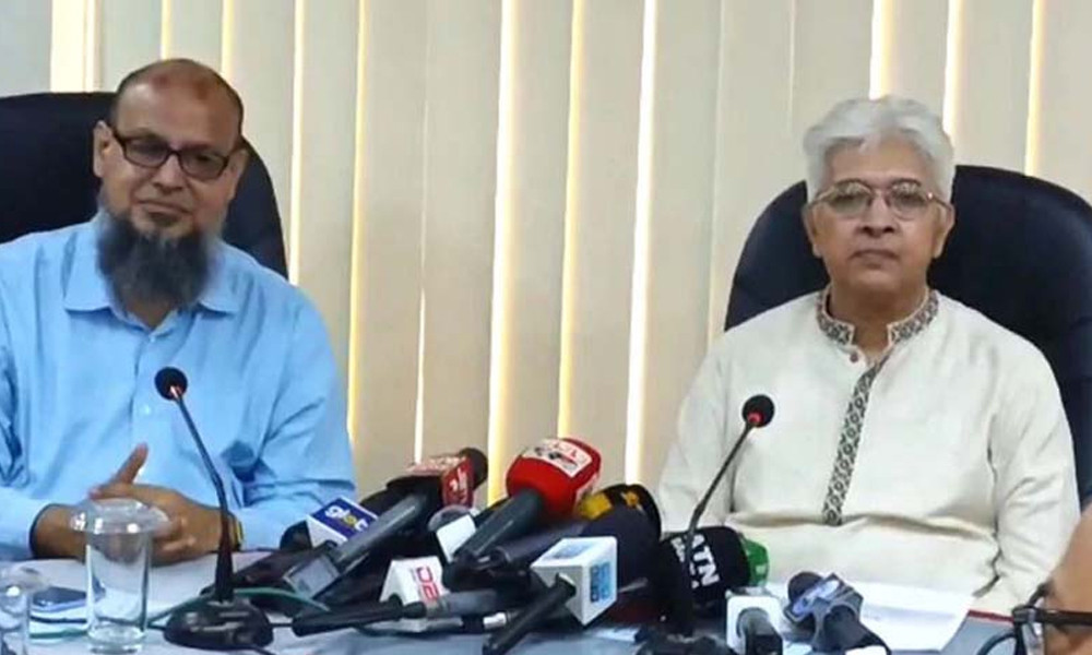 দেরিতে লবণ দেওয়ায় চামড়া নষ্ট হয়েছে : শিল্প উপদেষ্টা