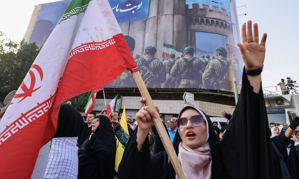 আরো এক মোসাদের গুপ্তচরকে ফাঁসি দিল ইরান