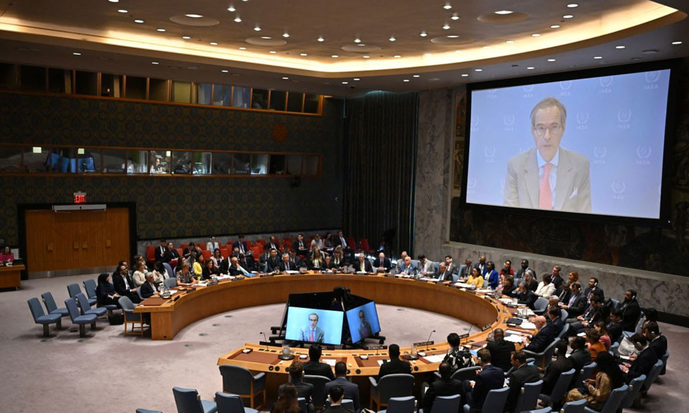 পারমাণবিক পর্যবেক্ষণ সংস্থার প্রধানের বিরুদ্ধে অভিযোগ দায়ের করেছে ইরান