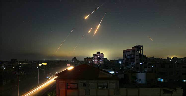 নতুন করে ক্ষেপণাস্ত্র ছুঁড়েছে ইরান, দাবি ইসরায়েলের