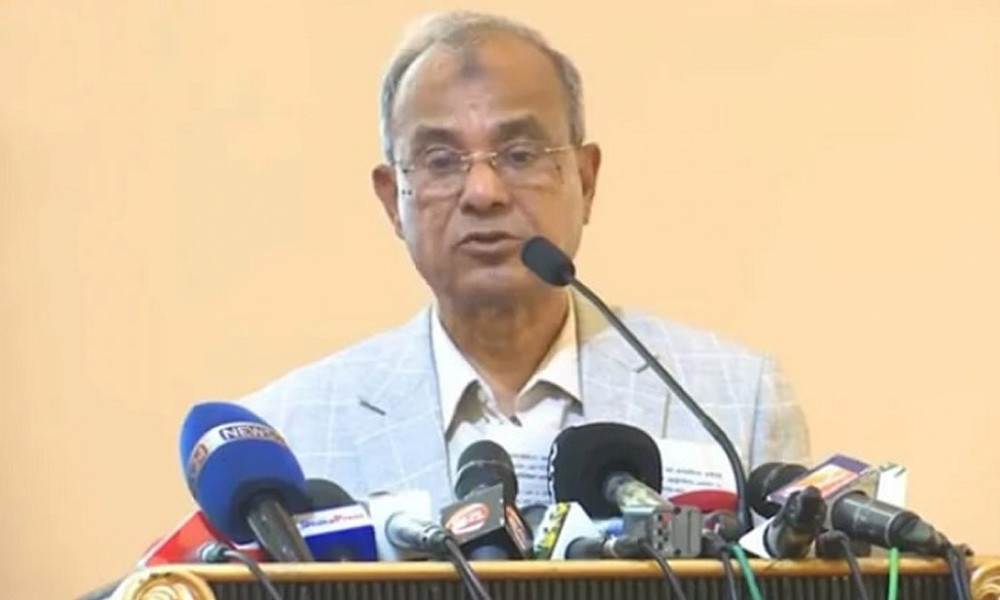 স্বরাষ্ট্র উপদেষ্টার কোরবানির গরুর দাম কত, জানালেন নিজেই