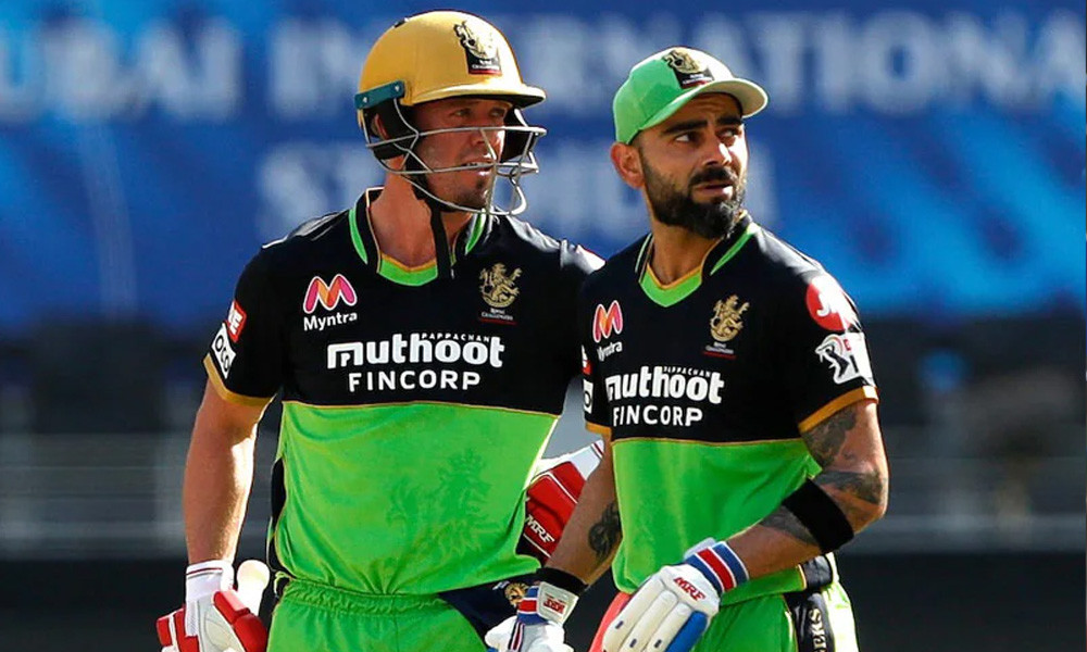 কোহলিকে দেওয়া প্রতিশ্রুতি ভাঙলেন ডি ভিলিয়ার্স