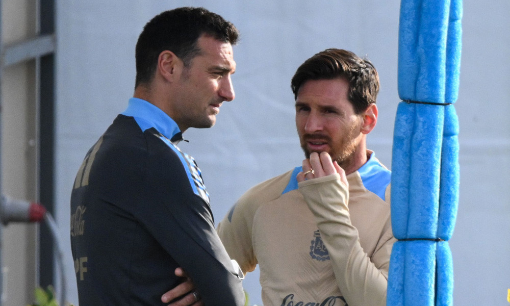 শুরুর একাদশে মেসি থাকবেন কি না? যা জানালেন আর্জেন্টিনা কোচ স্কালোনি