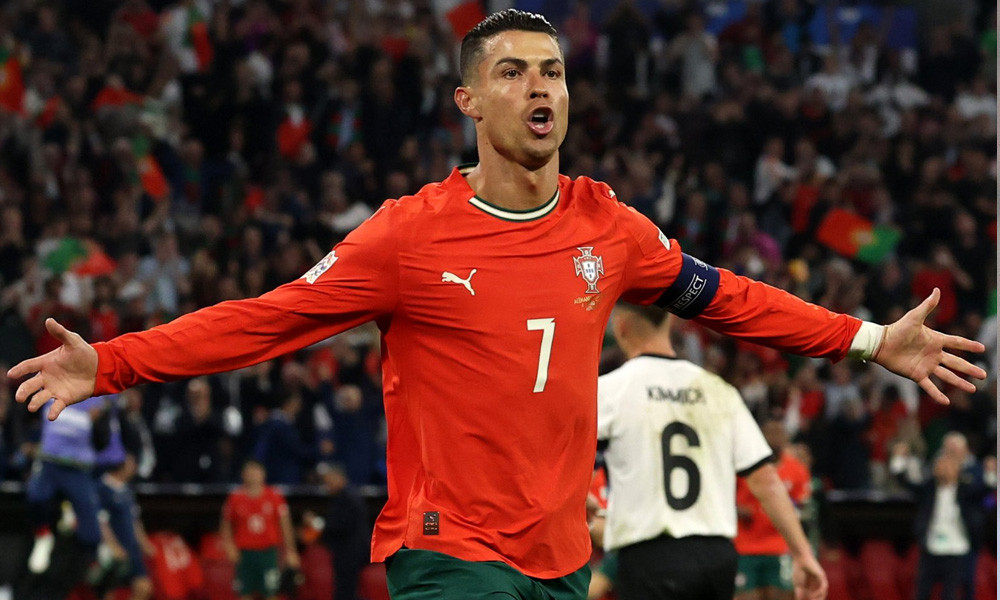 রোনালদোর গোল ক্ষুধা দেখে বাকরুদ্ধ তার কোচ-সতীর্থ