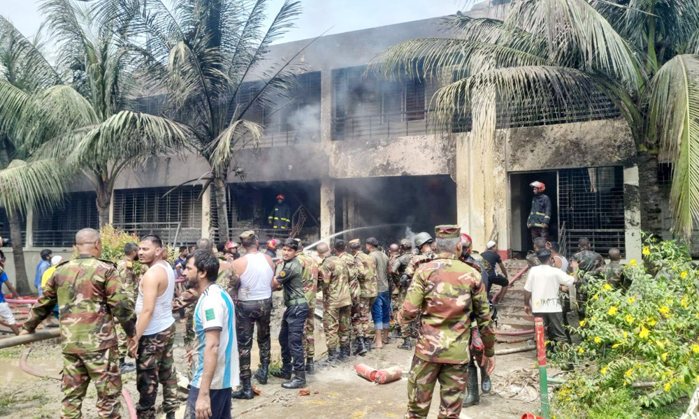 উত্তরায় বিমান দুর্ঘটনায় আরো এক শিক্ষার্থীর মৃত্যু