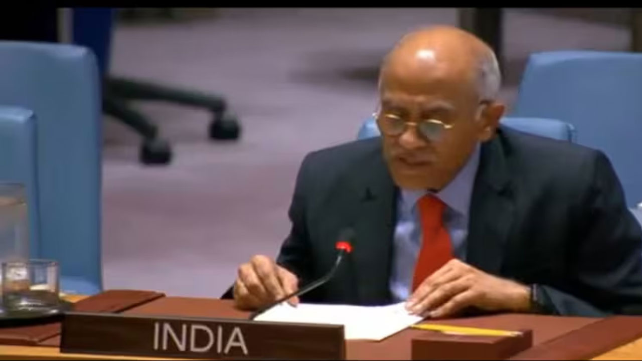 জাতিসংঘে পাকিস্তানকে কড়া বার্তা ভারতের: ‘সন্ত্রাসে ডুবে থাকা দেশ, ঋণই একমাত্র অভ্যাস’