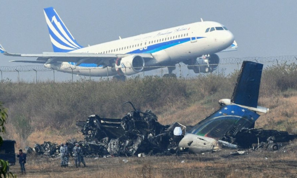 কাঠমাণ্ডুর দুর্ঘটনায় সম্পূর্ণ ক্ষতিপূরণ দিতে ইউএস-বাংলাকে নেপালের আদালতের নির্দেশ