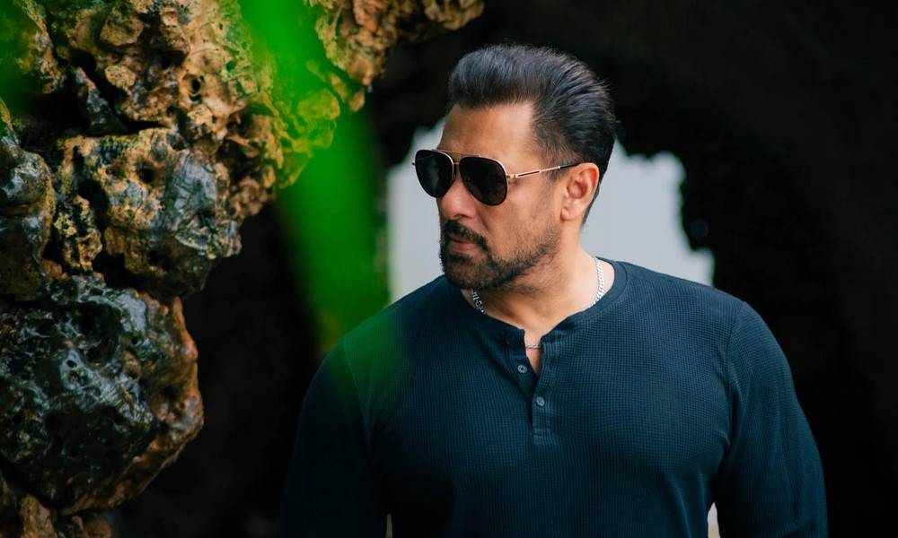 বাবার যে উপদেশ শুনে আফসোস হলো সালমানের