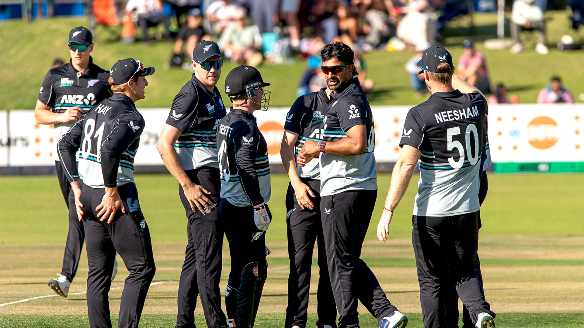 জয় দিয়ে ত্রিদেশীয় সিরিজ শুরু নিউজিল্যান্ডের