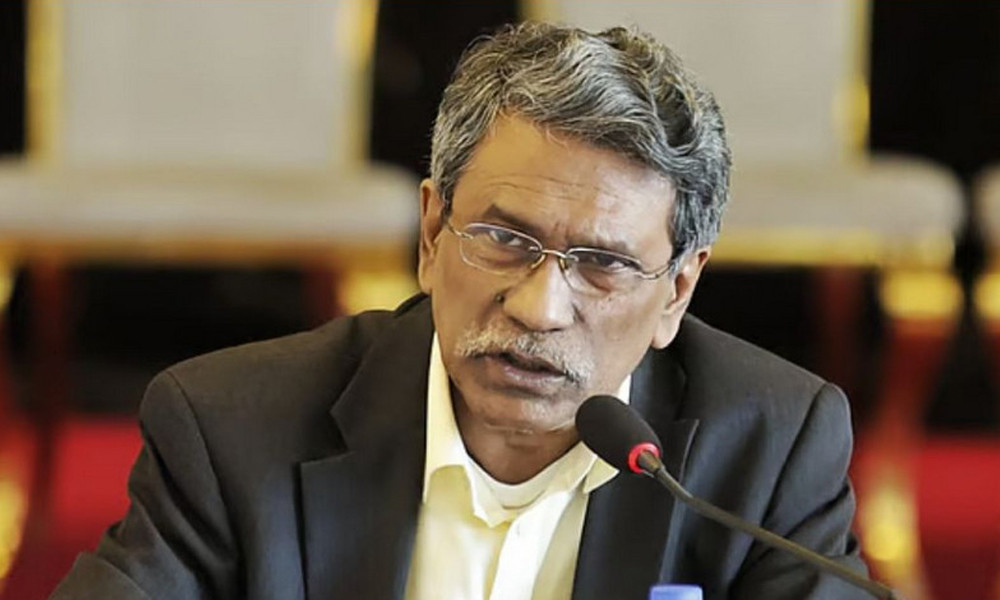 গণমাধ্যম সংস্কারে সাংবাদিকদের চাপ দিতে হবে : আলী রীয়াজ