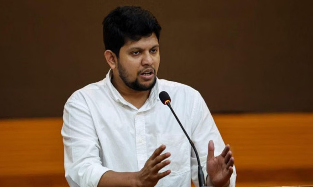 আদর্শিক বিরোধে গণ-অভ্যুত্থানে কারো অবদান অস্বীকার করা উচিত নয় : মাহফুজ আলম