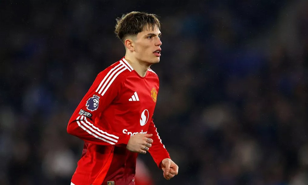 ম্যানইউ ছাড়ার পথে আর্জেন্টাইন তারকা!