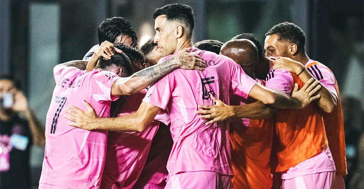 গ্যালারিতে বসে জয় উপভোগ মেসির, নকআউটে ইন্টার মিয়ামি