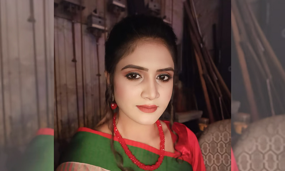 পালিয়ে থাকতে হয়েছিল ‘দেশটা তোমার বাপের নাকি’ গায়িকাকে