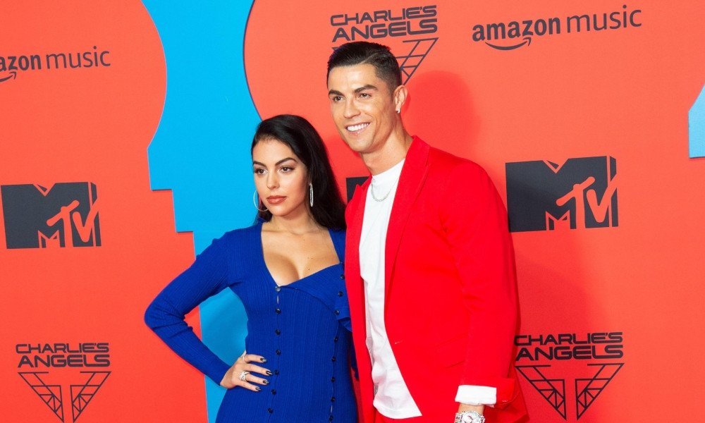 অবশেষে জর্জিনাকে বিয়ের প্রস্তাব দিলেন রোনালদো