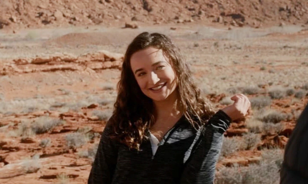 ৩৩ বছর বয়সেই প্রয়াত ‘দ্য ওয়াকিং ডেড’ অভিনেত্রী