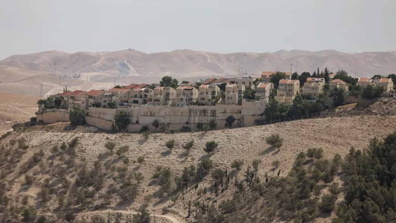 পশ্চিম তীর দখল নিয়ে ইসরায়েলকে কড়া বার্তা আরব আমিরাতের