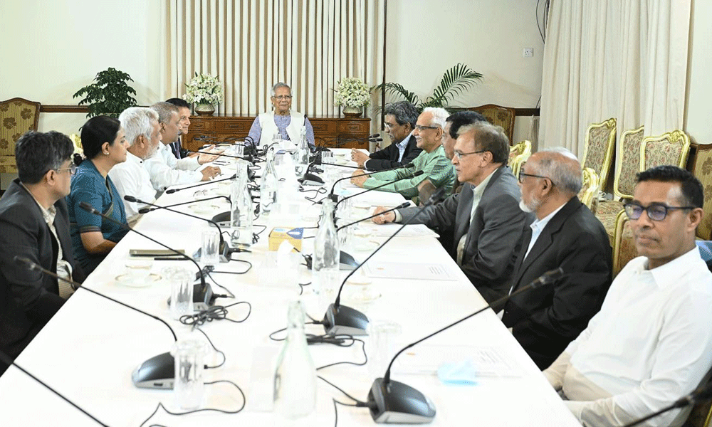 নির্বাচন সামনে রেখে মৌলিক সংস্কারগুলো চূড়ান্ত করতেই হবে : প্রধান উপদেষ্টা