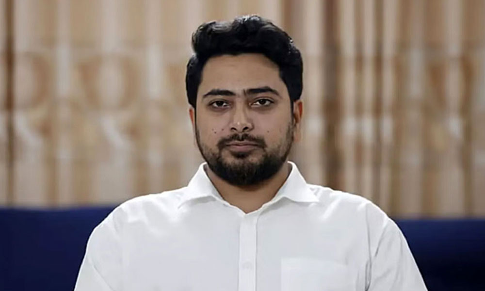 মাহফুজদের ব্যবহার করে এখন মৃত্যুর মুখে ঠেলে দিচ্ছে সরকার : নাহিদ ইসলাম