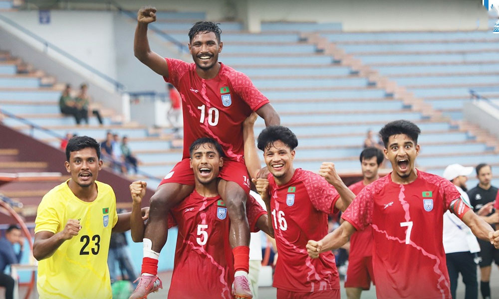 সিঙ্গাপুরকে উড়িয়ে সান্ত্বনার জয় পেয়েছে বাংলাদেশ