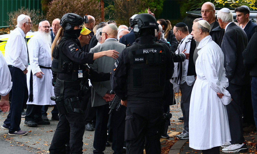ইংল্যান্ডে ইহুদি উপাসনালয়ে হামলা, নিহত অন্তত ২