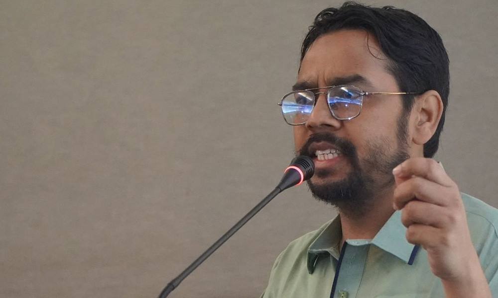 ‘এনসিপিকে শাপলা দিলে নির্বাচন কমিশন পক্ষপাতিত্বের দোষে দুষ্ট হবে’