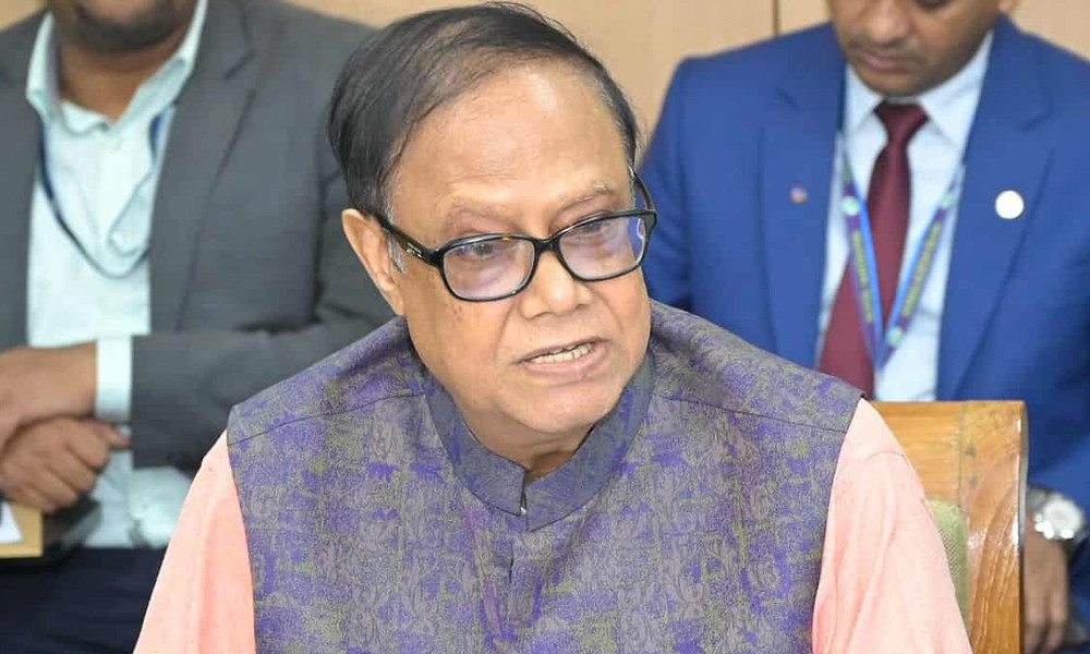 ব্যাংকিং খাতে দক্ষ এমডির চরম সংকট : গভর্নর