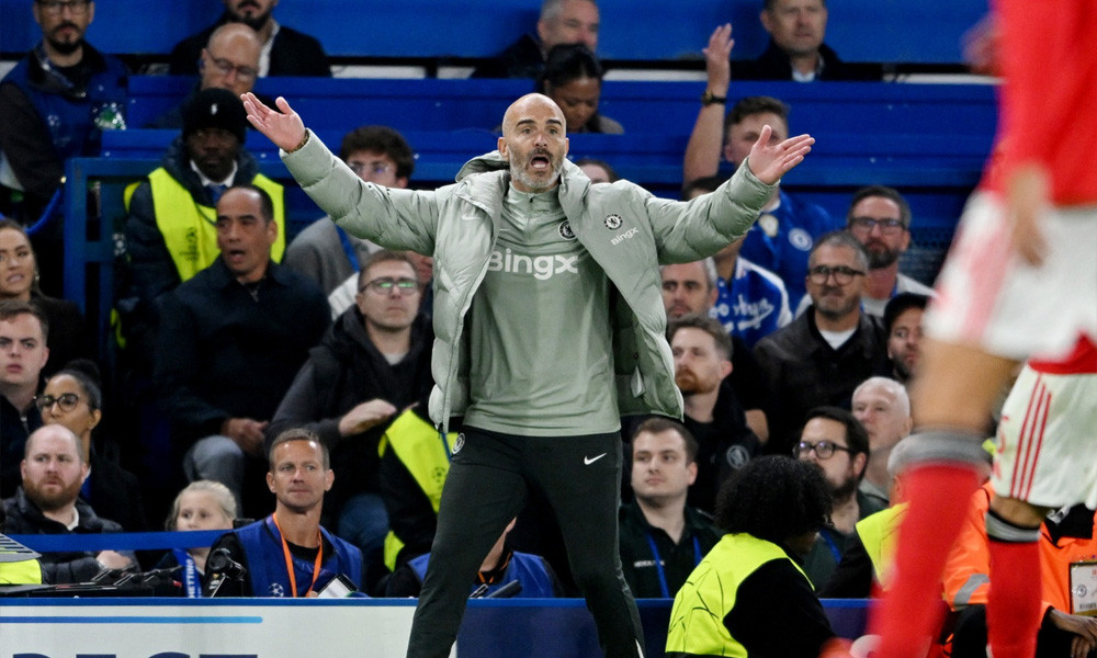 উচ্ছ্বাসের মাশুল! টাচলাইন নিষেধাজ্ঞা পেলেন চেলসি কোচ