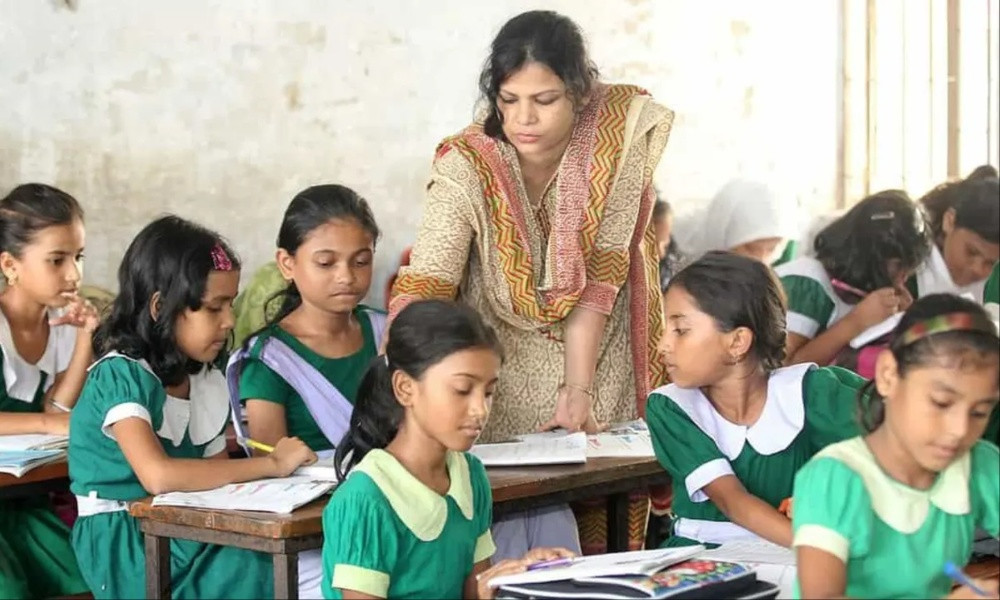 এমপিওভুক্ত শিক্ষকদের জন্য সুখবর দিলেন শিক্ষা উপদেষ্টা