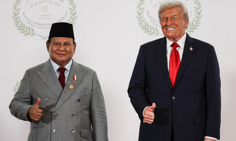 দুই প্রেসিডেন্টের গোপন আলাপ ধরা পড়ল হট মাইকে