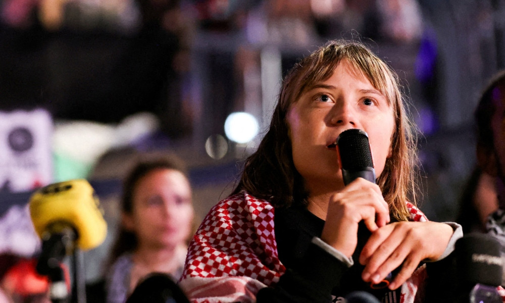 ইসরায়েলি কারাগারে নির্যাতনের বিষয়ে মুখ খুললেন গ্রেটা থুনবার্গ