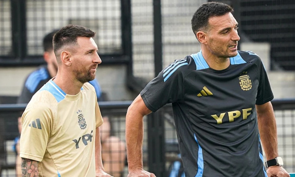 মেসির সিদ্ধান্তের অপেক্ষায় স্কালোনি