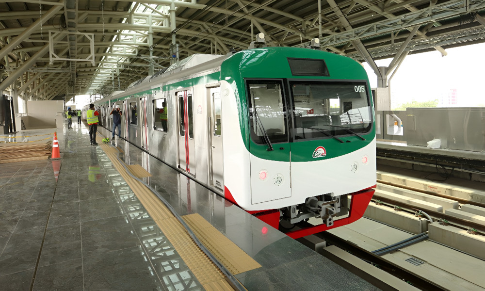 স্টেশনে ঢুকে মেট্রোরেলে না চড়লেও দিতে হবে ১০০ টাকা