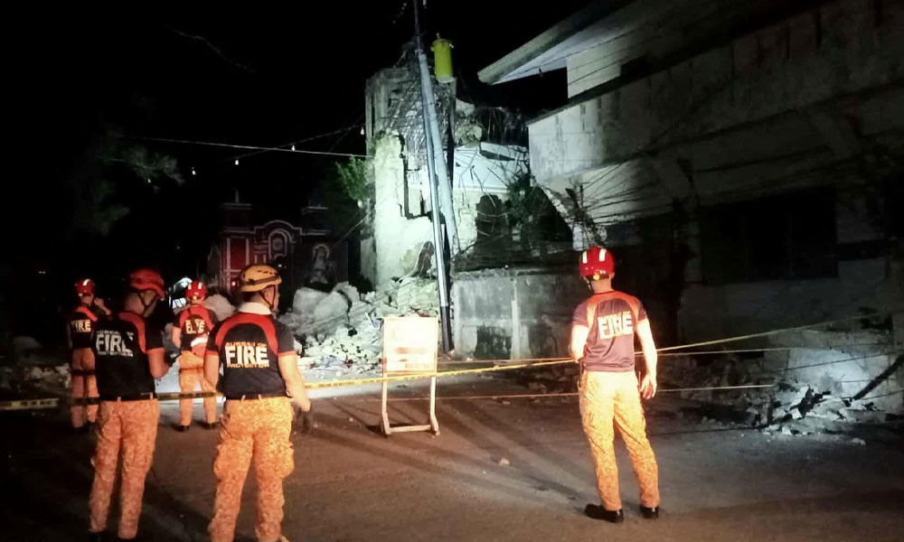 ফিলিপাইনে শক্তিশালী ভূমিকম্পে নিহত বেড়ে ২৭