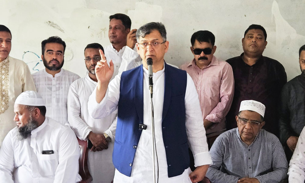 বিএনপি ইসলামী মূল্যবোধে বিশ্বাসী দল : সালাউদ্দিন আহমদ