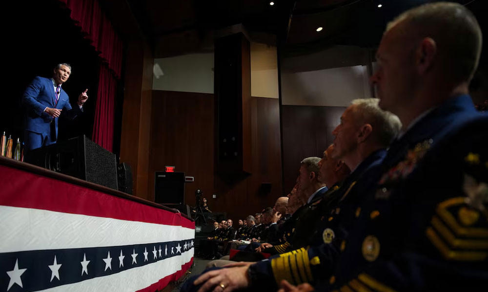 ‘মোটা জেনারেলদের’ কড়া সমালোচনা করলেন মার্কিন প্রতিরক্ষামন্ত্রী