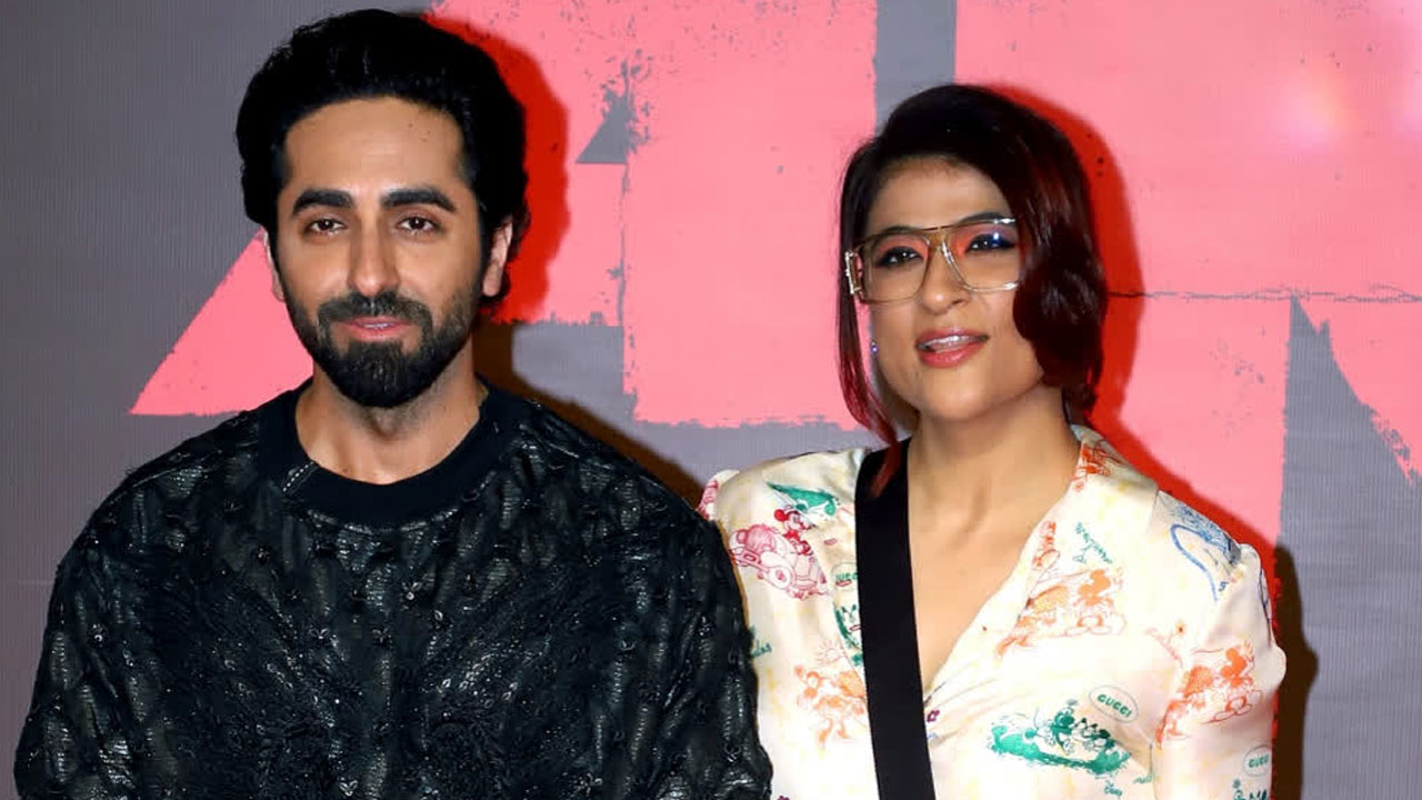 বিয়ের ১৭ বছরে আয়ুষ্মানকে ভালোবাসার বার্তা স্ত্রীর